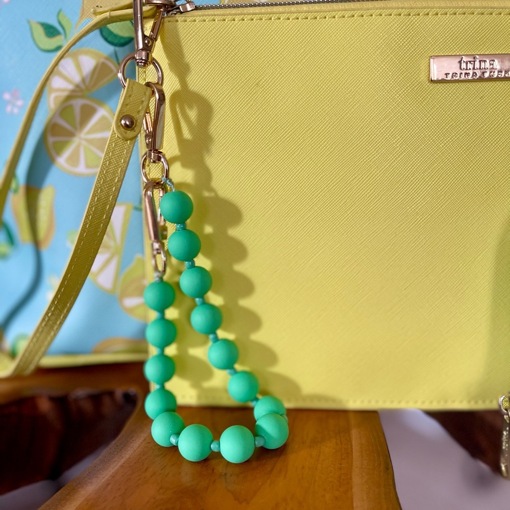 Trina Turk 4 Piece Set!!! - Picture 2 of 7